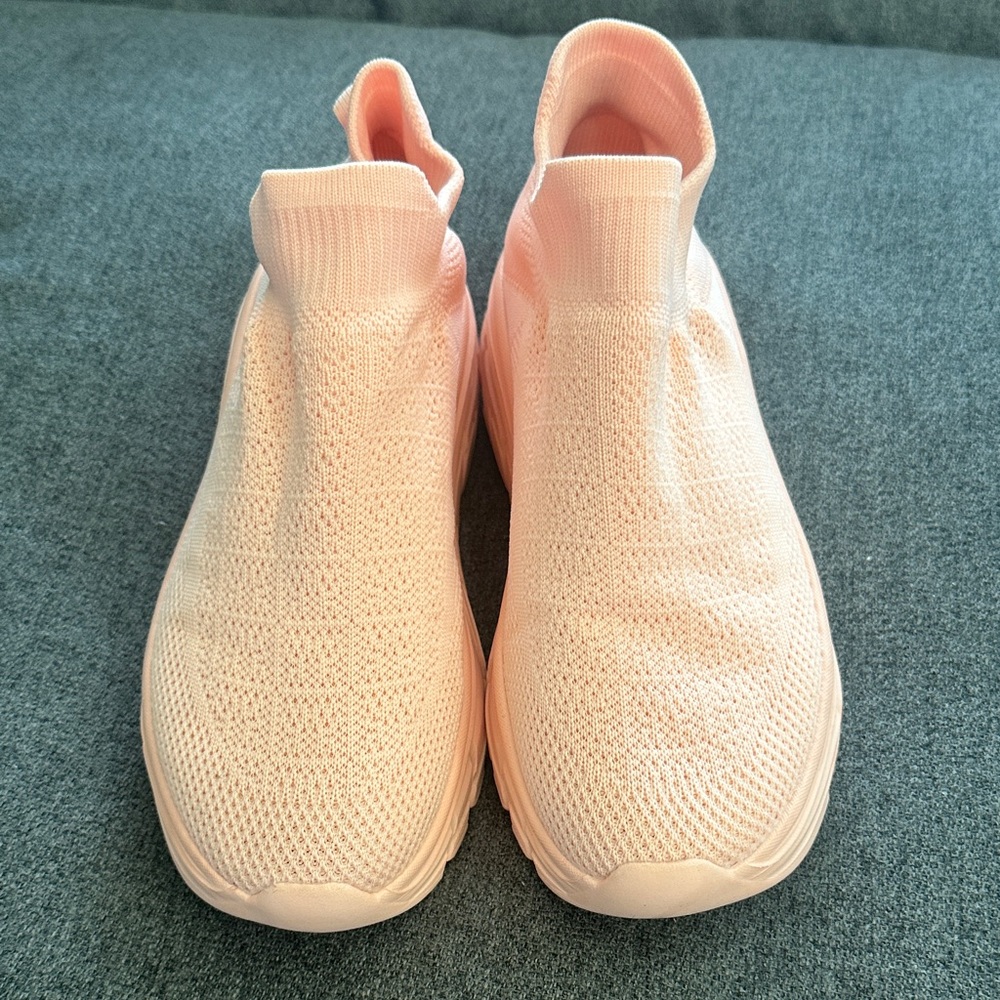 Peach or peachy pink Slip-On Knit Sneakers